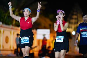 BIB: 4230, 40677, 43171
                            <button type="button" onclick="openModal(14144484)" class="btn btn-primary btn-sm float-right btn-popup" data-toggle="modal" data-target=".modal-high-quality">
                        <i class="fas fa-shopping-cart"></i> Add to Cart
                    </button>
                                            <button type="button" onclick="isThisMe(14144484, true)" class="btn btn-success btn-sm float-right btn-popup btn-isme hidden" data-toggle="tooltip" data-placement="bottom" title="นี่คือรูปของคุณใช่ไหม คลิกที่นี่เพื่อเอาเข้าอัลบั้ม">
                        <i class="fas fa-plus"></i> Add to album
                    </button>
                    <button type="button" onclick="isThisMe(14144484, false)" class="btn btn-warning btn-sm float-right btn-popup btn-isnotme hidden">
                        <i class="fas fa-ban"></i> Remove from album
                    </button>