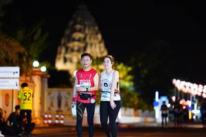 BIB: 4804
                            <button type="button" onclick="openModal(14137954)" class="btn btn-primary btn-sm float-right btn-popup" data-toggle="modal" data-target=".modal-high-quality">
                        <i class="fas fa-shopping-cart"></i> Add to Cart
                    </button>
                                            <button type="button" onclick="isThisMe(14137954, true)" class="btn btn-success btn-sm float-right btn-popup btn-isme hidden" data-toggle="tooltip" data-placement="bottom" title="นี่คือรูปของคุณใช่ไหม คลิกที่นี่เพื่อเอาเข้าอัลบั้ม">
                        <i class="fas fa-plus"></i> Add to album
                    </button>
                    <button type="button" onclick="isThisMe(14137954, false)" class="btn btn-warning btn-sm float-right btn-popup btn-isnotme hidden">
                        <i class="fas fa-ban"></i> Remove from album
                    </button>