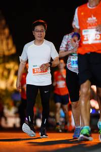BIB: 218
                            <button type="button" onclick="openModal(15132718)" class="btn btn-primary btn-sm float-right btn-popup" data-toggle="modal" data-target=".modal-high-quality">
                        <i class="fas fa-shopping-cart"></i> Add to Cart
                    </button>
                                            <button type="button" onclick="isThisMe(15132718, true)" class="btn btn-success btn-sm float-right btn-popup btn-isme hidden" data-toggle="tooltip" data-placement="bottom" title="นี่คือรูปของคุณใช่ไหม คลิกที่นี่เพื่อเอาเข้าอัลบั้ม">
                        <i class="fas fa-plus"></i> Add to album
                    </button>
                    <button type="button" onclick="isThisMe(15132718, false)" class="btn btn-warning btn-sm float-right btn-popup btn-isnotme hidden">
                        <i class="fas fa-ban"></i> Remove from album
                    </button>