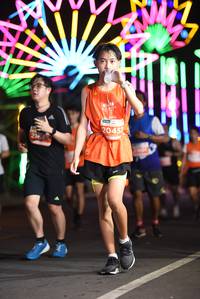 BIB: 20452, 21645
                            <button type="button" onclick="openModal(14642446)" class="btn btn-primary btn-sm float-right btn-popup" data-toggle="modal" data-target=".modal-high-quality">
                        <i class="fas fa-shopping-cart"></i> Add to Cart
                    </button>
                                            <button type="button" onclick="isThisMe(14642446, true)" class="btn btn-success btn-sm float-right btn-popup btn-isme hidden" data-toggle="tooltip" data-placement="bottom" title="นี่คือรูปของคุณใช่ไหม คลิกที่นี่เพื่อเอาเข้าอัลบั้ม">
                        <i class="fas fa-plus"></i> Add to album
                    </button>
                    <button type="button" onclick="isThisMe(14642446, false)" class="btn btn-warning btn-sm float-right btn-popup btn-isnotme hidden">
                        <i class="fas fa-ban"></i> Remove from album
                    </button>