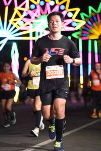 BIB: 20201
                            <button type="button" onclick="openModal(14618641)" class="btn btn-primary btn-sm float-right btn-popup" data-toggle="modal" data-target=".modal-high-quality">
                        <i class="fas fa-shopping-cart"></i> Add to Cart
                    </button>
                                            <button type="button" onclick="isThisMe(14618641, true)" class="btn btn-success btn-sm float-right btn-popup btn-isme hidden" data-toggle="tooltip" data-placement="bottom" title="นี่คือรูปของคุณใช่ไหม คลิกที่นี่เพื่อเอาเข้าอัลบั้ม">
                        <i class="fas fa-plus"></i> Add to album
                    </button>
                    <button type="button" onclick="isThisMe(14618641, false)" class="btn btn-warning btn-sm float-right btn-popup btn-isnotme hidden">
                        <i class="fas fa-ban"></i> Remove from album
                    </button>