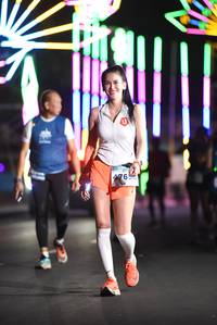 BIB: 476
                            <button type="button" onclick="openModal(14851268)" class="btn btn-primary btn-sm float-right btn-popup" data-toggle="modal" data-target=".modal-high-quality">
                        <i class="fas fa-shopping-cart"></i> Add to Cart
                    </button>
                                            <button type="button" onclick="isThisMe(14851268, true)" class="btn btn-success btn-sm float-right btn-popup btn-isme hidden" data-toggle="tooltip" data-placement="bottom" title="นี่คือรูปของคุณใช่ไหม คลิกที่นี่เพื่อเอาเข้าอัลบั้ม">
                        <i class="fas fa-plus"></i> Add to album
                    </button>
                    <button type="button" onclick="isThisMe(14851268, false)" class="btn btn-warning btn-sm float-right btn-popup btn-isnotme hidden">
                        <i class="fas fa-ban"></i> Remove from album
                    </button>