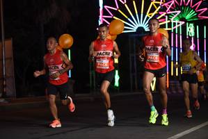 BIB: 41287, 
                            <button type="button" onclick="openModal(14605123)" class="btn btn-primary btn-sm float-right btn-popup" data-toggle="modal" data-target=".modal-high-quality">
                        <i class="fas fa-shopping-cart"></i> Add to Cart
                    </button>
                                            <button type="button" onclick="isThisMe(14605123, true)" class="btn btn-success btn-sm float-right btn-popup btn-isme hidden" data-toggle="tooltip" data-placement="bottom" title="นี่คือรูปของคุณใช่ไหม คลิกที่นี่เพื่อเอาเข้าอัลบั้ม">
                        <i class="fas fa-plus"></i> Add to album
                    </button>
                    <button type="button" onclick="isThisMe(14605123, false)" class="btn btn-warning btn-sm float-right btn-popup btn-isnotme hidden">
                        <i class="fas fa-ban"></i> Remove from album
                    </button>