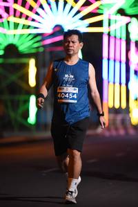 BIB: 40454
                            <button type="button" onclick="openModal(14831443)" class="btn btn-primary btn-sm float-right btn-popup" data-toggle="modal" data-target=".modal-high-quality">
                        <i class="fas fa-shopping-cart"></i> Add to Cart
                    </button>
                                            <button type="button" onclick="isThisMe(14831443, true)" class="btn btn-success btn-sm float-right btn-popup btn-isme hidden" data-toggle="tooltip" data-placement="bottom" title="นี่คือรูปของคุณใช่ไหม คลิกที่นี่เพื่อเอาเข้าอัลบั้ม">
                        <i class="fas fa-plus"></i> Add to album
                    </button>
                    <button type="button" onclick="isThisMe(14831443, false)" class="btn btn-warning btn-sm float-right btn-popup btn-isnotme hidden">
                        <i class="fas fa-ban"></i> Remove from album
                    </button>