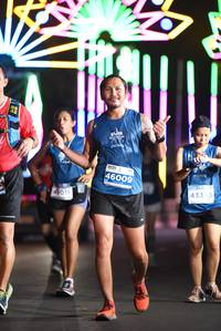 BIB: 46009, 401, 433
                            <button type="button" onclick="openModal(14851635)" class="btn btn-primary btn-sm float-right btn-popup" data-toggle="modal" data-target=".modal-high-quality">
                        <i class="fas fa-shopping-cart"></i> Add to Cart
                    </button>
                                            <button type="button" onclick="isThisMe(14851635, true)" class="btn btn-success btn-sm float-right btn-popup btn-isme hidden" data-toggle="tooltip" data-placement="bottom" title="นี่คือรูปของคุณใช่ไหม คลิกที่นี่เพื่อเอาเข้าอัลบั้ม">
                        <i class="fas fa-plus"></i> Add to album
                    </button>
                    <button type="button" onclick="isThisMe(14851635, false)" class="btn btn-warning btn-sm float-right btn-popup btn-isnotme hidden">
                        <i class="fas fa-ban"></i> Remove from album
                    </button>