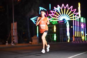 BIB: 76223
                            <button type="button" onclick="openModal(14594613)" class="btn btn-primary btn-sm float-right btn-popup" data-toggle="modal" data-target=".modal-high-quality">
                        <i class="fas fa-shopping-cart"></i> Add to Cart
                    </button>
                                            <button type="button" onclick="isThisMe(14594613, true)" class="btn btn-success btn-sm float-right btn-popup btn-isme hidden" data-toggle="tooltip" data-placement="bottom" title="นี่คือรูปของคุณใช่ไหม คลิกที่นี่เพื่อเอาเข้าอัลบั้ม">
                        <i class="fas fa-plus"></i> Add to album
                    </button>
                    <button type="button" onclick="isThisMe(14594613, false)" class="btn btn-warning btn-sm float-right btn-popup btn-isnotme hidden">
                        <i class="fas fa-ban"></i> Remove from album
                    </button>