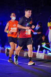 BIB: 20291, 20266
                            <button type="button" onclick="openModal(14132520)" class="btn btn-primary btn-sm float-right btn-popup" data-toggle="modal" data-target=".modal-high-quality">
                        <i class="fas fa-shopping-cart"></i> Add to Cart
                    </button>
                                            <button type="button" onclick="isThisMe(14132520, true)" class="btn btn-success btn-sm float-right btn-popup btn-isme hidden" data-toggle="tooltip" data-placement="bottom" title="นี่คือรูปของคุณใช่ไหม คลิกที่นี่เพื่อเอาเข้าอัลบั้ม">
                        <i class="fas fa-plus"></i> Add to album
                    </button>
                    <button type="button" onclick="isThisMe(14132520, false)" class="btn btn-warning btn-sm float-right btn-popup btn-isnotme hidden">
                        <i class="fas fa-ban"></i> Remove from album
                    </button>