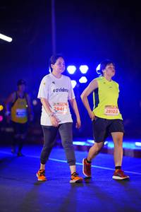 BIB: 2946, 28103
                            <button type="button" onclick="openModal(14335703)" class="btn btn-primary btn-sm float-right btn-popup" data-toggle="modal" data-target=".modal-high-quality">
                        <i class="fas fa-shopping-cart"></i> Add to Cart
                    </button>
                                            <button type="button" onclick="isThisMe(14335703, true)" class="btn btn-success btn-sm float-right btn-popup btn-isme hidden" data-toggle="tooltip" data-placement="bottom" title="นี่คือรูปของคุณใช่ไหม คลิกที่นี่เพื่อเอาเข้าอัลบั้ม">
                        <i class="fas fa-plus"></i> Add to album
                    </button>
                    <button type="button" onclick="isThisMe(14335703, false)" class="btn btn-warning btn-sm float-right btn-popup btn-isnotme hidden">
                        <i class="fas fa-ban"></i> Remove from album
                    </button>