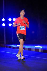 BIB: 457
                            <button type="button" onclick="openModal(14362577)" class="btn btn-primary btn-sm float-right btn-popup" data-toggle="modal" data-target=".modal-high-quality">
                        <i class="fas fa-shopping-cart"></i> Add to Cart
                    </button>
                                            <button type="button" onclick="isThisMe(14362577, true)" class="btn btn-success btn-sm float-right btn-popup btn-isme hidden" data-toggle="tooltip" data-placement="bottom" title="นี่คือรูปของคุณใช่ไหม คลิกที่นี่เพื่อเอาเข้าอัลบั้ม">
                        <i class="fas fa-plus"></i> Add to album
                    </button>
                    <button type="button" onclick="isThisMe(14362577, false)" class="btn btn-warning btn-sm float-right btn-popup btn-isnotme hidden">
                        <i class="fas fa-ban"></i> Remove from album
                    </button>
