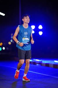 BIB: 201, 40242
                            <button type="button" onclick="openModal(14276578)" class="btn btn-primary btn-sm float-right btn-popup" data-toggle="modal" data-target=".modal-high-quality">
                        <i class="fas fa-shopping-cart"></i> Add to Cart
                    </button>
                                            <button type="button" onclick="isThisMe(14276578, true)" class="btn btn-success btn-sm float-right btn-popup btn-isme hidden" data-toggle="tooltip" data-placement="bottom" title="นี่คือรูปของคุณใช่ไหม คลิกที่นี่เพื่อเอาเข้าอัลบั้ม">
                        <i class="fas fa-plus"></i> Add to album
                    </button>
                    <button type="button" onclick="isThisMe(14276578, false)" class="btn btn-warning btn-sm float-right btn-popup btn-isnotme hidden">
                        <i class="fas fa-ban"></i> Remove from album
                    </button>
