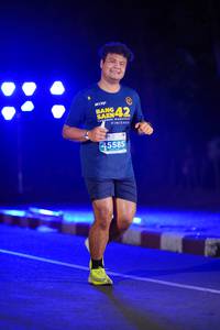 BIB: 45585
                            <button type="button" onclick="openModal(14271632)" class="btn btn-primary btn-sm float-right btn-popup" data-toggle="modal" data-target=".modal-high-quality">
                        <i class="fas fa-shopping-cart"></i> Add to Cart
                    </button>
                                            <button type="button" onclick="isThisMe(14271632, true)" class="btn btn-success btn-sm float-right btn-popup btn-isme hidden" data-toggle="tooltip" data-placement="bottom" title="นี่คือรูปของคุณใช่ไหม คลิกที่นี่เพื่อเอาเข้าอัลบั้ม">
                        <i class="fas fa-plus"></i> Add to album
                    </button>
                    <button type="button" onclick="isThisMe(14271632, false)" class="btn btn-warning btn-sm float-right btn-popup btn-isnotme hidden">
                        <i class="fas fa-ban"></i> Remove from album
                    </button>