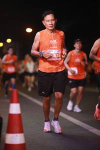 BIB: 3535
                            <button type="button" onclick="openModal(14032994)" class="btn btn-primary btn-sm float-right btn-popup" data-toggle="modal" data-target=".modal-high-quality">
                        <i class="fas fa-shopping-cart"></i> Add to Cart
                    </button>
                                            <button type="button" onclick="isThisMe(14032994, true)" class="btn btn-success btn-sm float-right btn-popup btn-isme hidden" data-toggle="tooltip" data-placement="bottom" title="นี่คือรูปของคุณใช่ไหม คลิกที่นี่เพื่อเอาเข้าอัลบั้ม">
                        <i class="fas fa-plus"></i> Add to album
                    </button>
                    <button type="button" onclick="isThisMe(14032994, false)" class="btn btn-warning btn-sm float-right btn-popup btn-isnotme hidden">
                        <i class="fas fa-ban"></i> Remove from album
                    </button>