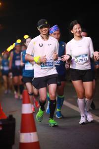 BIB: 45450, 47931
                            <button type="button" onclick="openModal(15676589)" class="btn btn-primary btn-sm float-right btn-popup" data-toggle="modal" data-target=".modal-high-quality">
                        <i class="fas fa-shopping-cart"></i> Add to Cart
                    </button>
                                            <button type="button" onclick="isThisMe(15676589, true)" class="btn btn-success btn-sm float-right btn-popup btn-isme hidden" data-toggle="tooltip" data-placement="bottom" title="นี่คือรูปของคุณใช่ไหม คลิกที่นี่เพื่อเอาเข้าอัลบั้ม">
                        <i class="fas fa-plus"></i> Add to album
                    </button>
                    <button type="button" onclick="isThisMe(15676589, false)" class="btn btn-warning btn-sm float-right btn-popup btn-isnotme hidden">
                        <i class="fas fa-ban"></i> Remove from album
                    </button>