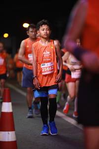 BIB: 25662
                            <button type="button" onclick="openModal(15691343)" class="btn btn-primary btn-sm float-right btn-popup" data-toggle="modal" data-target=".modal-high-quality">
                        <i class="fas fa-shopping-cart"></i> Add to Cart
                    </button>
                                            <button type="button" onclick="isThisMe(15691343, true)" class="btn btn-success btn-sm float-right btn-popup btn-isme hidden" data-toggle="tooltip" data-placement="bottom" title="นี่คือรูปของคุณใช่ไหม คลิกที่นี่เพื่อเอาเข้าอัลบั้ม">
                        <i class="fas fa-plus"></i> Add to album
                    </button>
                    <button type="button" onclick="isThisMe(15691343, false)" class="btn btn-warning btn-sm float-right btn-popup btn-isnotme hidden">
                        <i class="fas fa-ban"></i> Remove from album
                    </button>