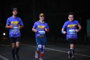 BIB: 41044, 42625, 47377
                            <button type="button" onclick="openModal(15687663)" class="btn btn-primary btn-sm float-right btn-popup" data-toggle="modal" data-target=".modal-high-quality">
                        <i class="fas fa-shopping-cart"></i> Add to Cart
                    </button>
                                            <button type="button" onclick="isThisMe(15687663, true)" class="btn btn-success btn-sm float-right btn-popup btn-isme hidden" data-toggle="tooltip" data-placement="bottom" title="นี่คือรูปของคุณใช่ไหม คลิกที่นี่เพื่อเอาเข้าอัลบั้ม">
                        <i class="fas fa-plus"></i> Add to album
                    </button>
                    <button type="button" onclick="isThisMe(15687663, false)" class="btn btn-warning btn-sm float-right btn-popup btn-isnotme hidden">
                        <i class="fas fa-ban"></i> Remove from album
                    </button>