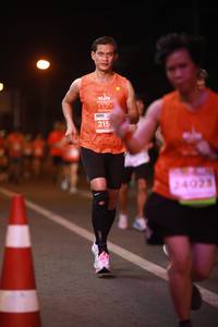 BIB: 215, 24023
                            <button type="button" onclick="openModal(14085248)" class="btn btn-primary btn-sm float-right btn-popup" data-toggle="modal" data-target=".modal-high-quality">
                        <i class="fas fa-shopping-cart"></i> Add to Cart
                    </button>
                                            <button type="button" onclick="isThisMe(14085248, true)" class="btn btn-success btn-sm float-right btn-popup btn-isme hidden" data-toggle="tooltip" data-placement="bottom" title="นี่คือรูปของคุณใช่ไหม คลิกที่นี่เพื่อเอาเข้าอัลบั้ม">
                        <i class="fas fa-plus"></i> Add to album
                    </button>
                    <button type="button" onclick="isThisMe(14085248, false)" class="btn btn-warning btn-sm float-right btn-popup btn-isnotme hidden">
                        <i class="fas fa-ban"></i> Remove from album
                    </button>