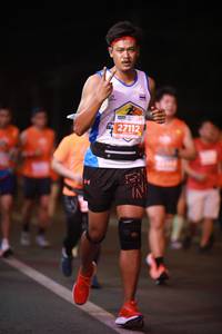 BIB: 27112
                            <button type="button" onclick="openModal(15693417)" class="btn btn-primary btn-sm float-right btn-popup" data-toggle="modal" data-target=".modal-high-quality">
                        <i class="fas fa-shopping-cart"></i> Add to Cart
                    </button>
                                            <button type="button" onclick="isThisMe(15693417, true)" class="btn btn-success btn-sm float-right btn-popup btn-isme hidden" data-toggle="tooltip" data-placement="bottom" title="นี่คือรูปของคุณใช่ไหม คลิกที่นี่เพื่อเอาเข้าอัลบั้ม">
                        <i class="fas fa-plus"></i> Add to album
                    </button>
                    <button type="button" onclick="isThisMe(15693417, false)" class="btn btn-warning btn-sm float-right btn-popup btn-isnotme hidden">
                        <i class="fas fa-ban"></i> Remove from album
                    </button>