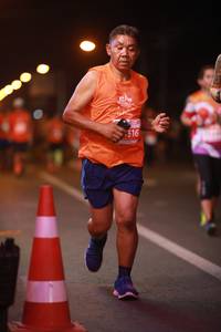 BIB: 516
                            <button type="button" onclick="openModal(15700062)" class="btn btn-primary btn-sm float-right btn-popup" data-toggle="modal" data-target=".modal-high-quality">
                        <i class="fas fa-shopping-cart"></i> Add to Cart
                    </button>
                                            <button type="button" onclick="isThisMe(15700062, true)" class="btn btn-success btn-sm float-right btn-popup btn-isme hidden" data-toggle="tooltip" data-placement="bottom" title="นี่คือรูปของคุณใช่ไหม คลิกที่นี่เพื่อเอาเข้าอัลบั้ม">
                        <i class="fas fa-plus"></i> Add to album
                    </button>
                    <button type="button" onclick="isThisMe(15700062, false)" class="btn btn-warning btn-sm float-right btn-popup btn-isnotme hidden">
                        <i class="fas fa-ban"></i> Remove from album
                    </button>