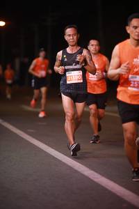 BIB: 21390
                            <button type="button" onclick="openModal(14032168)" class="btn btn-primary btn-sm float-right btn-popup" data-toggle="modal" data-target=".modal-high-quality">
                        <i class="fas fa-shopping-cart"></i> Add to Cart
                    </button>
                                            <button type="button" onclick="isThisMe(14032168, true)" class="btn btn-success btn-sm float-right btn-popup btn-isme hidden" data-toggle="tooltip" data-placement="bottom" title="นี่คือรูปของคุณใช่ไหม คลิกที่นี่เพื่อเอาเข้าอัลบั้ม">
                        <i class="fas fa-plus"></i> Add to album
                    </button>
                    <button type="button" onclick="isThisMe(14032168, false)" class="btn btn-warning btn-sm float-right btn-popup btn-isnotme hidden">
                        <i class="fas fa-ban"></i> Remove from album
                    </button>