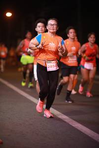 BIB: 2850
                            <button type="button" onclick="openModal(15697612)" class="btn btn-primary btn-sm float-right btn-popup" data-toggle="modal" data-target=".modal-high-quality">
                        <i class="fas fa-shopping-cart"></i> Add to Cart
                    </button>
                                            <button type="button" onclick="isThisMe(15697612, true)" class="btn btn-success btn-sm float-right btn-popup btn-isme hidden" data-toggle="tooltip" data-placement="bottom" title="นี่คือรูปของคุณใช่ไหม คลิกที่นี่เพื่อเอาเข้าอัลบั้ม">
                        <i class="fas fa-plus"></i> Add to album
                    </button>
                    <button type="button" onclick="isThisMe(15697612, false)" class="btn btn-warning btn-sm float-right btn-popup btn-isnotme hidden">
                        <i class="fas fa-ban"></i> Remove from album
                    </button>