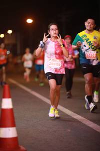 BIB: 28909
                            <button type="button" onclick="openModal(15690736)" class="btn btn-primary btn-sm float-right btn-popup" data-toggle="modal" data-target=".modal-high-quality">
                        <i class="fas fa-shopping-cart"></i> Add to Cart
                    </button>
                                            <button type="button" onclick="isThisMe(15690736, true)" class="btn btn-success btn-sm float-right btn-popup btn-isme hidden" data-toggle="tooltip" data-placement="bottom" title="นี่คือรูปของคุณใช่ไหม คลิกที่นี่เพื่อเอาเข้าอัลบั้ม">
                        <i class="fas fa-plus"></i> Add to album
                    </button>
                    <button type="button" onclick="isThisMe(15690736, false)" class="btn btn-warning btn-sm float-right btn-popup btn-isnotme hidden">
                        <i class="fas fa-ban"></i> Remove from album
                    </button>