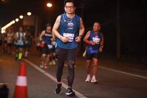 BIB: 568, 46320
                            <button type="button" onclick="openModal(15678817)" class="btn btn-primary btn-sm float-right btn-popup" data-toggle="modal" data-target=".modal-high-quality">
                        <i class="fas fa-shopping-cart"></i> Add to Cart
                    </button>
                                            <button type="button" onclick="isThisMe(15678817, true)" class="btn btn-success btn-sm float-right btn-popup btn-isme hidden" data-toggle="tooltip" data-placement="bottom" title="นี่คือรูปของคุณใช่ไหม คลิกที่นี่เพื่อเอาเข้าอัลบั้ม">
                        <i class="fas fa-plus"></i> Add to album
                    </button>
                    <button type="button" onclick="isThisMe(15678817, false)" class="btn btn-warning btn-sm float-right btn-popup btn-isnotme hidden">
                        <i class="fas fa-ban"></i> Remove from album
                    </button>