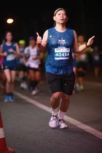 BIB: 40454
                            <button type="button" onclick="openModal(15676750)" class="btn btn-primary btn-sm float-right btn-popup" data-toggle="modal" data-target=".modal-high-quality">
                        <i class="fas fa-shopping-cart"></i> Add to Cart
                    </button>
                                            <button type="button" onclick="isThisMe(15676750, true)" class="btn btn-success btn-sm float-right btn-popup btn-isme hidden" data-toggle="tooltip" data-placement="bottom" title="นี่คือรูปของคุณใช่ไหม คลิกที่นี่เพื่อเอาเข้าอัลบั้ม">
                        <i class="fas fa-plus"></i> Add to album
                    </button>
                    <button type="button" onclick="isThisMe(15676750, false)" class="btn btn-warning btn-sm float-right btn-popup btn-isnotme hidden">
                        <i class="fas fa-ban"></i> Remove from album
                    </button>