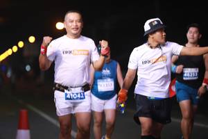 BIB: 46253, 3317, 41042
                            <button type="button" onclick="openModal(15687445)" class="btn btn-primary btn-sm float-right btn-popup" data-toggle="modal" data-target=".modal-high-quality">
                        <i class="fas fa-shopping-cart"></i> Add to Cart
                    </button>
                                            <button type="button" onclick="isThisMe(15687445, true)" class="btn btn-success btn-sm float-right btn-popup btn-isme hidden" data-toggle="tooltip" data-placement="bottom" title="นี่คือรูปของคุณใช่ไหม คลิกที่นี่เพื่อเอาเข้าอัลบั้ม">
                        <i class="fas fa-plus"></i> Add to album
                    </button>
                    <button type="button" onclick="isThisMe(15687445, false)" class="btn btn-warning btn-sm float-right btn-popup btn-isnotme hidden">
                        <i class="fas fa-ban"></i> Remove from album
                    </button>