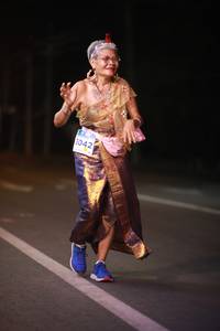 BIB: 3042
                            <button type="button" onclick="openModal(13997826)" class="btn btn-primary btn-sm float-right btn-popup" data-toggle="modal" data-target=".modal-high-quality">
                        <i class="fas fa-shopping-cart"></i> Add to Cart
                    </button>
                                            <button type="button" onclick="isThisMe(13997826, true)" class="btn btn-success btn-sm float-right btn-popup btn-isme hidden" data-toggle="tooltip" data-placement="bottom" title="นี่คือรูปของคุณใช่ไหม คลิกที่นี่เพื่อเอาเข้าอัลบั้ม">
                        <i class="fas fa-plus"></i> Add to album
                    </button>
                    <button type="button" onclick="isThisMe(13997826, false)" class="btn btn-warning btn-sm float-right btn-popup btn-isnotme hidden">
                        <i class="fas fa-ban"></i> Remove from album
                    </button>