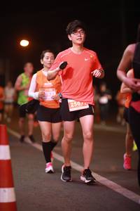 BIB: 256
                            <button type="button" onclick="openModal(14032222)" class="btn btn-primary btn-sm float-right btn-popup" data-toggle="modal" data-target=".modal-high-quality">
                        <i class="fas fa-shopping-cart"></i> Add to Cart
                    </button>
                                            <button type="button" onclick="isThisMe(14032222, true)" class="btn btn-success btn-sm float-right btn-popup btn-isme hidden" data-toggle="tooltip" data-placement="bottom" title="นี่คือรูปของคุณใช่ไหม คลิกที่นี่เพื่อเอาเข้าอัลบั้ม">
                        <i class="fas fa-plus"></i> Add to album
                    </button>
                    <button type="button" onclick="isThisMe(14032222, false)" class="btn btn-warning btn-sm float-right btn-popup btn-isnotme hidden">
                        <i class="fas fa-ban"></i> Remove from album
                    </button>