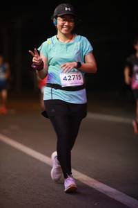 BIB: 42715
                            <button type="button" onclick="openModal(15677402)" class="btn btn-primary btn-sm float-right btn-popup" data-toggle="modal" data-target=".modal-high-quality">
                        <i class="fas fa-shopping-cart"></i> Add to Cart
                    </button>
                                            <button type="button" onclick="isThisMe(15677402, true)" class="btn btn-success btn-sm float-right btn-popup btn-isme hidden" data-toggle="tooltip" data-placement="bottom" title="นี่คือรูปของคุณใช่ไหม คลิกที่นี่เพื่อเอาเข้าอัลบั้ม">
                        <i class="fas fa-plus"></i> Add to album
                    </button>
                    <button type="button" onclick="isThisMe(15677402, false)" class="btn btn-warning btn-sm float-right btn-popup btn-isnotme hidden">
                        <i class="fas fa-ban"></i> Remove from album
                    </button>