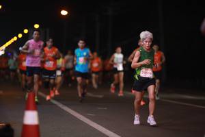 BIB: 29514
                            <button type="button" onclick="openModal(15692141)" class="btn btn-primary btn-sm float-right btn-popup" data-toggle="modal" data-target=".modal-high-quality">
                        <i class="fas fa-shopping-cart"></i> Add to Cart
                    </button>
                                            <button type="button" onclick="isThisMe(15692141, true)" class="btn btn-success btn-sm float-right btn-popup btn-isme hidden" data-toggle="tooltip" data-placement="bottom" title="นี่คือรูปของคุณใช่ไหม คลิกที่นี่เพื่อเอาเข้าอัลบั้ม">
                        <i class="fas fa-plus"></i> Add to album
                    </button>
                    <button type="button" onclick="isThisMe(15692141, false)" class="btn btn-warning btn-sm float-right btn-popup btn-isnotme hidden">
                        <i class="fas fa-ban"></i> Remove from album
                    </button>