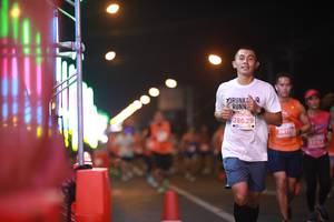 BIB: 28629
                            <button type="button" onclick="openModal(14061972)" class="btn btn-primary btn-sm float-right btn-popup" data-toggle="modal" data-target=".modal-high-quality">
                        <i class="fas fa-shopping-cart"></i> Add to Cart
                    </button>
                                            <button type="button" onclick="isThisMe(14061972, true)" class="btn btn-success btn-sm float-right btn-popup btn-isme hidden" data-toggle="tooltip" data-placement="bottom" title="นี่คือรูปของคุณใช่ไหม คลิกที่นี่เพื่อเอาเข้าอัลบั้ม">
                        <i class="fas fa-plus"></i> Add to album
                    </button>
                    <button type="button" onclick="isThisMe(14061972, false)" class="btn btn-warning btn-sm float-right btn-popup btn-isnotme hidden">
                        <i class="fas fa-ban"></i> Remove from album
                    </button>