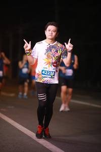 BIB: 42236
                            <button type="button" onclick="openModal(15686640)" class="btn btn-primary btn-sm float-right btn-popup" data-toggle="modal" data-target=".modal-high-quality">
                        <i class="fas fa-shopping-cart"></i> Add to Cart
                    </button>
                                            <button type="button" onclick="isThisMe(15686640, true)" class="btn btn-success btn-sm float-right btn-popup btn-isme hidden" data-toggle="tooltip" data-placement="bottom" title="นี่คือรูปของคุณใช่ไหม คลิกที่นี่เพื่อเอาเข้าอัลบั้ม">
                        <i class="fas fa-plus"></i> Add to album
                    </button>
                    <button type="button" onclick="isThisMe(15686640, false)" class="btn btn-warning btn-sm float-right btn-popup btn-isnotme hidden">
                        <i class="fas fa-ban"></i> Remove from album
                    </button>