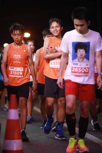 BIB: 2355, 26500, 21509
                            <button type="button" onclick="openModal(15696159)" class="btn btn-primary btn-sm float-right btn-popup" data-toggle="modal" data-target=".modal-high-quality">
                        <i class="fas fa-shopping-cart"></i> Add to Cart
                    </button>
                                            <button type="button" onclick="isThisMe(15696159, true)" class="btn btn-success btn-sm float-right btn-popup btn-isme hidden" data-toggle="tooltip" data-placement="bottom" title="นี่คือรูปของคุณใช่ไหม คลิกที่นี่เพื่อเอาเข้าอัลบั้ม">
                        <i class="fas fa-plus"></i> Add to album
                    </button>
                    <button type="button" onclick="isThisMe(15696159, false)" class="btn btn-warning btn-sm float-right btn-popup btn-isnotme hidden">
                        <i class="fas fa-ban"></i> Remove from album
                    </button>