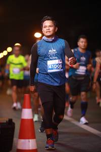 BIB: 2021, 41006
                            <button type="button" onclick="openModal(15676836)" class="btn btn-primary btn-sm float-right btn-popup" data-toggle="modal" data-target=".modal-high-quality">
                        <i class="fas fa-shopping-cart"></i> Add to Cart
                    </button>
                                            <button type="button" onclick="isThisMe(15676836, true)" class="btn btn-success btn-sm float-right btn-popup btn-isme hidden" data-toggle="tooltip" data-placement="bottom" title="นี่คือรูปของคุณใช่ไหม คลิกที่นี่เพื่อเอาเข้าอัลบั้ม">
                        <i class="fas fa-plus"></i> Add to album
                    </button>
                    <button type="button" onclick="isThisMe(15676836, false)" class="btn btn-warning btn-sm float-right btn-popup btn-isnotme hidden">
                        <i class="fas fa-ban"></i> Remove from album
                    </button>