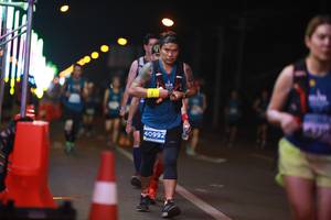 BIB: 40992
                            <button type="button" onclick="openModal(15679166)" class="btn btn-primary btn-sm float-right btn-popup" data-toggle="modal" data-target=".modal-high-quality">
                        <i class="fas fa-shopping-cart"></i> Add to Cart
                    </button>
                                            <button type="button" onclick="isThisMe(15679166, true)" class="btn btn-success btn-sm float-right btn-popup btn-isme hidden" data-toggle="tooltip" data-placement="bottom" title="นี่คือรูปของคุณใช่ไหม คลิกที่นี่เพื่อเอาเข้าอัลบั้ม">
                        <i class="fas fa-plus"></i> Add to album
                    </button>
                    <button type="button" onclick="isThisMe(15679166, false)" class="btn btn-warning btn-sm float-right btn-popup btn-isnotme hidden">
                        <i class="fas fa-ban"></i> Remove from album
                    </button>