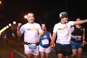 BIB: 3317, 41042
                            <button type="button" onclick="openModal(15687441)" class="btn btn-primary btn-sm float-right btn-popup" data-toggle="modal" data-target=".modal-high-quality">
                        <i class="fas fa-shopping-cart"></i> Add to Cart
                    </button>
                                            <button type="button" onclick="isThisMe(15687441, true)" class="btn btn-success btn-sm float-right btn-popup btn-isme hidden" data-toggle="tooltip" data-placement="bottom" title="นี่คือรูปของคุณใช่ไหม คลิกที่นี่เพื่อเอาเข้าอัลบั้ม">
                        <i class="fas fa-plus"></i> Add to album
                    </button>
                    <button type="button" onclick="isThisMe(15687441, false)" class="btn btn-warning btn-sm float-right btn-popup btn-isnotme hidden">
                        <i class="fas fa-ban"></i> Remove from album
                    </button>