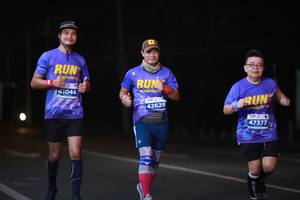 BIB: 41044, 42625, 47377
                            <button type="button" onclick="openModal(15687662)" class="btn btn-primary btn-sm float-right btn-popup" data-toggle="modal" data-target=".modal-high-quality">
                        <i class="fas fa-shopping-cart"></i> Add to Cart
                    </button>
                                            <button type="button" onclick="isThisMe(15687662, true)" class="btn btn-success btn-sm float-right btn-popup btn-isme hidden" data-toggle="tooltip" data-placement="bottom" title="นี่คือรูปของคุณใช่ไหม คลิกที่นี่เพื่อเอาเข้าอัลบั้ม">
                        <i class="fas fa-plus"></i> Add to album
                    </button>
                    <button type="button" onclick="isThisMe(15687662, false)" class="btn btn-warning btn-sm float-right btn-popup btn-isnotme hidden">
                        <i class="fas fa-ban"></i> Remove from album
                    </button>