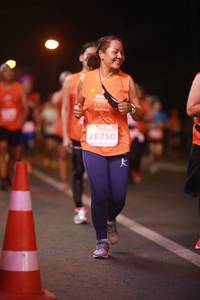 BIB: 28250
                            <button type="button" onclick="openModal(15696010)" class="btn btn-primary btn-sm float-right btn-popup" data-toggle="modal" data-target=".modal-high-quality">
                        <i class="fas fa-shopping-cart"></i> Add to Cart
                    </button>
                                            <button type="button" onclick="isThisMe(15696010, true)" class="btn btn-success btn-sm float-right btn-popup btn-isme hidden" data-toggle="tooltip" data-placement="bottom" title="นี่คือรูปของคุณใช่ไหม คลิกที่นี่เพื่อเอาเข้าอัลบั้ม">
                        <i class="fas fa-plus"></i> Add to album
                    </button>
                    <button type="button" onclick="isThisMe(15696010, false)" class="btn btn-warning btn-sm float-right btn-popup btn-isnotme hidden">
                        <i class="fas fa-ban"></i> Remove from album
                    </button>