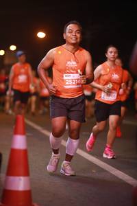 BIB: 25214
                            <button type="button" onclick="openModal(15694894)" class="btn btn-primary btn-sm float-right btn-popup" data-toggle="modal" data-target=".modal-high-quality">
                        <i class="fas fa-shopping-cart"></i> Add to Cart
                    </button>
                                            <button type="button" onclick="isThisMe(15694894, true)" class="btn btn-success btn-sm float-right btn-popup btn-isme hidden" data-toggle="tooltip" data-placement="bottom" title="นี่คือรูปของคุณใช่ไหม คลิกที่นี่เพื่อเอาเข้าอัลบั้ม">
                        <i class="fas fa-plus"></i> Add to album
                    </button>
                    <button type="button" onclick="isThisMe(15694894, false)" class="btn btn-warning btn-sm float-right btn-popup btn-isnotme hidden">
                        <i class="fas fa-ban"></i> Remove from album
                    </button>