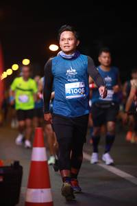 BIB: 202, 41006
                            <button type="button" onclick="openModal(15676835)" class="btn btn-primary btn-sm float-right btn-popup" data-toggle="modal" data-target=".modal-high-quality">
                        <i class="fas fa-shopping-cart"></i> Add to Cart
                    </button>
                                            <button type="button" onclick="isThisMe(15676835, true)" class="btn btn-success btn-sm float-right btn-popup btn-isme hidden" data-toggle="tooltip" data-placement="bottom" title="นี่คือรูปของคุณใช่ไหม คลิกที่นี่เพื่อเอาเข้าอัลบั้ม">
                        <i class="fas fa-plus"></i> Add to album
                    </button>
                    <button type="button" onclick="isThisMe(15676835, false)" class="btn btn-warning btn-sm float-right btn-popup btn-isnotme hidden">
                        <i class="fas fa-ban"></i> Remove from album
                    </button>