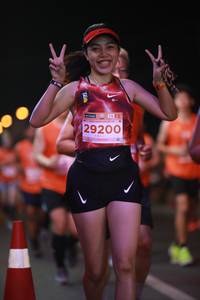 BIB: 29200
                            <button type="button" onclick="openModal(14035807)" class="btn btn-primary btn-sm float-right btn-popup" data-toggle="modal" data-target=".modal-high-quality">
                        <i class="fas fa-shopping-cart"></i> Add to Cart
                    </button>
                                            <button type="button" onclick="isThisMe(14035807, true)" class="btn btn-success btn-sm float-right btn-popup btn-isme hidden" data-toggle="tooltip" data-placement="bottom" title="นี่คือรูปของคุณใช่ไหม คลิกที่นี่เพื่อเอาเข้าอัลบั้ม">
                        <i class="fas fa-plus"></i> Add to album
                    </button>
                    <button type="button" onclick="isThisMe(14035807, false)" class="btn btn-warning btn-sm float-right btn-popup btn-isnotme hidden">
                        <i class="fas fa-ban"></i> Remove from album
                    </button>