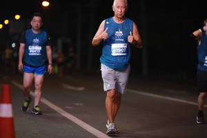 BIB: 201, 88413, 41907
                            <button type="button" onclick="openModal(15679479)" class="btn btn-primary btn-sm float-right btn-popup" data-toggle="modal" data-target=".modal-high-quality">
                        <i class="fas fa-shopping-cart"></i> Add to Cart
                    </button>
                                            <button type="button" onclick="isThisMe(15679479, true)" class="btn btn-success btn-sm float-right btn-popup btn-isme hidden" data-toggle="tooltip" data-placement="bottom" title="นี่คือรูปของคุณใช่ไหม คลิกที่นี่เพื่อเอาเข้าอัลบั้ม">
                        <i class="fas fa-plus"></i> Add to album
                    </button>
                    <button type="button" onclick="isThisMe(15679479, false)" class="btn btn-warning btn-sm float-right btn-popup btn-isnotme hidden">
                        <i class="fas fa-ban"></i> Remove from album
                    </button>