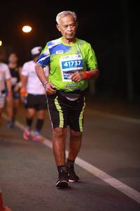 BIB: 41737, 42195, 
                            <button type="button" onclick="openModal(15687447)" class="btn btn-primary btn-sm float-right btn-popup" data-toggle="modal" data-target=".modal-high-quality">
                        <i class="fas fa-shopping-cart"></i> Add to Cart
                    </button>
                                            <button type="button" onclick="isThisMe(15687447, true)" class="btn btn-success btn-sm float-right btn-popup btn-isme hidden" data-toggle="tooltip" data-placement="bottom" title="นี่คือรูปของคุณใช่ไหม คลิกที่นี่เพื่อเอาเข้าอัลบั้ม">
                        <i class="fas fa-plus"></i> Add to album
                    </button>
                    <button type="button" onclick="isThisMe(15687447, false)" class="btn btn-warning btn-sm float-right btn-popup btn-isnotme hidden">
                        <i class="fas fa-ban"></i> Remove from album
                    </button>