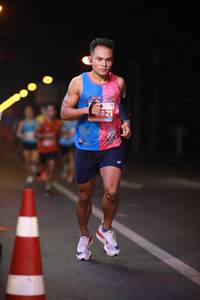 BIB: 821
                            <button type="button" onclick="openModal(14001699)" class="btn btn-primary btn-sm float-right btn-popup" data-toggle="modal" data-target=".modal-high-quality">
                        <i class="fas fa-shopping-cart"></i> Add to Cart
                    </button>
                                            <button type="button" onclick="isThisMe(14001699, true)" class="btn btn-success btn-sm float-right btn-popup btn-isme hidden" data-toggle="tooltip" data-placement="bottom" title="นี่คือรูปของคุณใช่ไหม คลิกที่นี่เพื่อเอาเข้าอัลบั้ม">
                        <i class="fas fa-plus"></i> Add to album
                    </button>
                    <button type="button" onclick="isThisMe(14001699, false)" class="btn btn-warning btn-sm float-right btn-popup btn-isnotme hidden">
                        <i class="fas fa-ban"></i> Remove from album
                    </button>