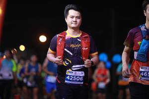 BIB: 465, 42506
                            <button type="button" onclick="openModal(15678711)" class="btn btn-primary btn-sm float-right btn-popup" data-toggle="modal" data-target=".modal-high-quality">
                        <i class="fas fa-shopping-cart"></i> Add to Cart
                    </button>
                                            <button type="button" onclick="isThisMe(15678711, true)" class="btn btn-success btn-sm float-right btn-popup btn-isme hidden" data-toggle="tooltip" data-placement="bottom" title="นี่คือรูปของคุณใช่ไหม คลิกที่นี่เพื่อเอาเข้าอัลบั้ม">
                        <i class="fas fa-plus"></i> Add to album
                    </button>
                    <button type="button" onclick="isThisMe(15678711, false)" class="btn btn-warning btn-sm float-right btn-popup btn-isnotme hidden">
                        <i class="fas fa-ban"></i> Remove from album
                    </button>