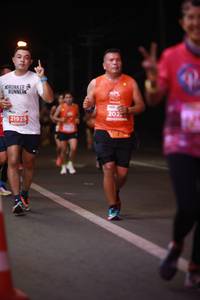 BIB: 202, 21925
                            <button type="button" onclick="openModal(14096275)" class="btn btn-primary btn-sm float-right btn-popup" data-toggle="modal" data-target=".modal-high-quality">
                        <i class="fas fa-shopping-cart"></i> Add to Cart
                    </button>
                                            <button type="button" onclick="isThisMe(14096275, true)" class="btn btn-success btn-sm float-right btn-popup btn-isme hidden" data-toggle="tooltip" data-placement="bottom" title="นี่คือรูปของคุณใช่ไหม คลิกที่นี่เพื่อเอาเข้าอัลบั้ม">
                        <i class="fas fa-plus"></i> Add to album
                    </button>
                    <button type="button" onclick="isThisMe(14096275, false)" class="btn btn-warning btn-sm float-right btn-popup btn-isnotme hidden">
                        <i class="fas fa-ban"></i> Remove from album
                    </button>