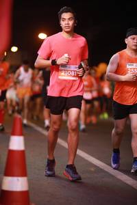 BIB: 255, 21081
                            <button type="button" onclick="openModal(15693050)" class="btn btn-primary btn-sm float-right btn-popup" data-toggle="modal" data-target=".modal-high-quality">
                        <i class="fas fa-shopping-cart"></i> Add to Cart
                    </button>
                                            <button type="button" onclick="isThisMe(15693050, true)" class="btn btn-success btn-sm float-right btn-popup btn-isme hidden" data-toggle="tooltip" data-placement="bottom" title="นี่คือรูปของคุณใช่ไหม คลิกที่นี่เพื่อเอาเข้าอัลบั้ม">
                        <i class="fas fa-plus"></i> Add to album
                    </button>
                    <button type="button" onclick="isThisMe(15693050, false)" class="btn btn-warning btn-sm float-right btn-popup btn-isnotme hidden">
                        <i class="fas fa-ban"></i> Remove from album
                    </button>