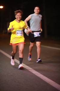 BIB: 42994
                            <button type="button" onclick="openModal(15687619)" class="btn btn-primary btn-sm float-right btn-popup" data-toggle="modal" data-target=".modal-high-quality">
                        <i class="fas fa-shopping-cart"></i> Add to Cart
                    </button>
                                            <button type="button" onclick="isThisMe(15687619, true)" class="btn btn-success btn-sm float-right btn-popup btn-isme hidden" data-toggle="tooltip" data-placement="bottom" title="นี่คือรูปของคุณใช่ไหม คลิกที่นี่เพื่อเอาเข้าอัลบั้ม">
                        <i class="fas fa-plus"></i> Add to album
                    </button>
                    <button type="button" onclick="isThisMe(15687619, false)" class="btn btn-warning btn-sm float-right btn-popup btn-isnotme hidden">
                        <i class="fas fa-ban"></i> Remove from album
                    </button>